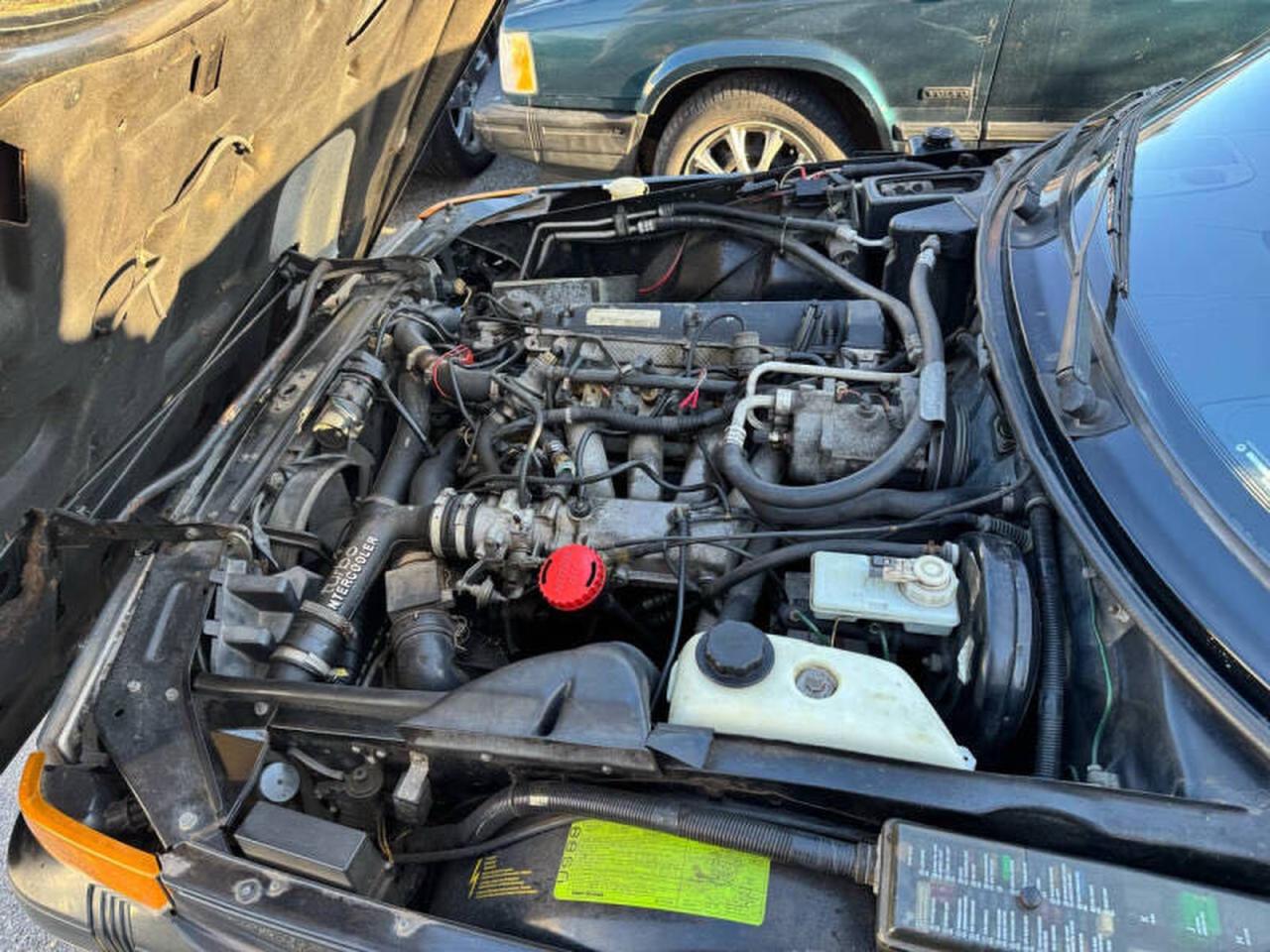 Lot #3278558064 1988 SAAB 900