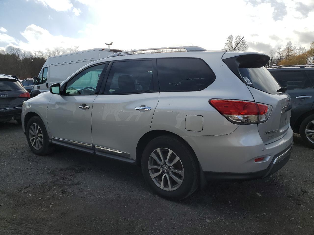 NISSAN PATHFINDER S
