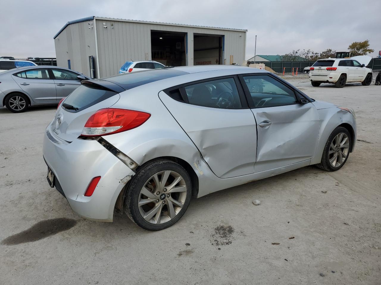 HYUNDAI VELOSTER