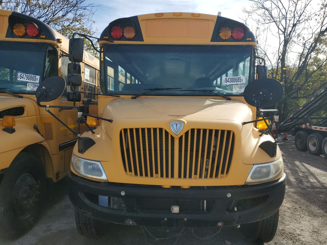 Lot #3280398321 2014 IC CORPORATION 3000