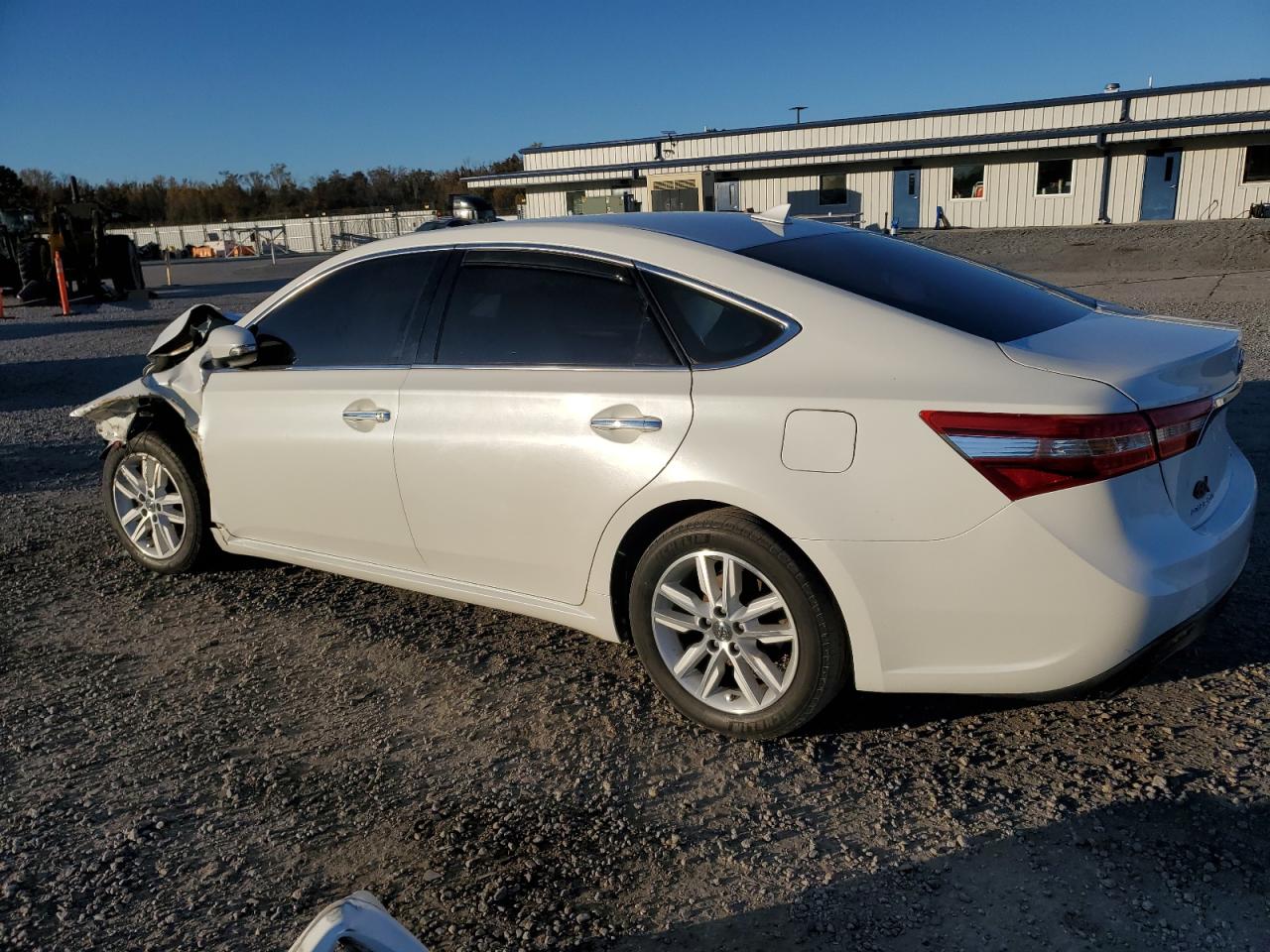 TOYOTA AVALON XLE