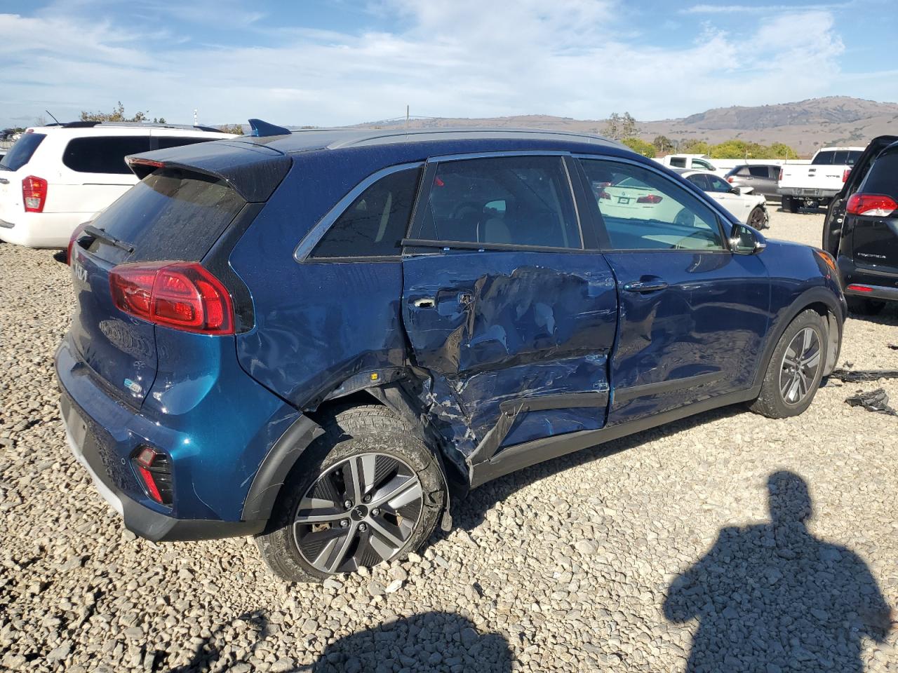 KIA NIRO EX PREMIUM