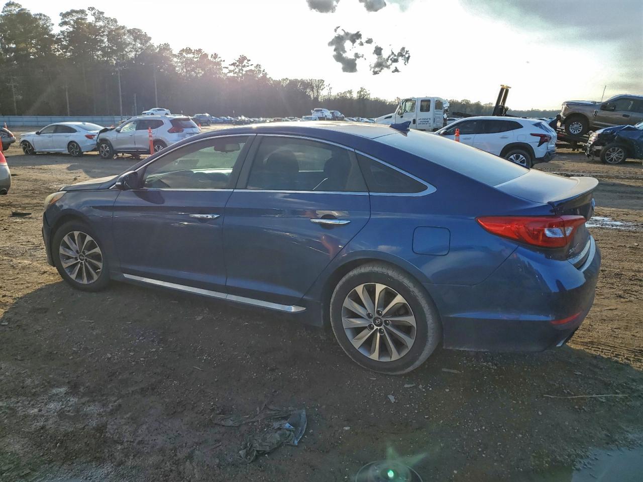 HYUNDAI SONATA SPORT