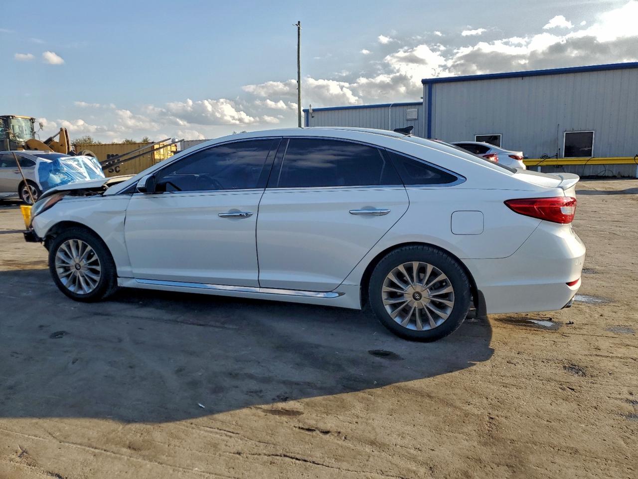 HYUNDAI SONATA SPORT