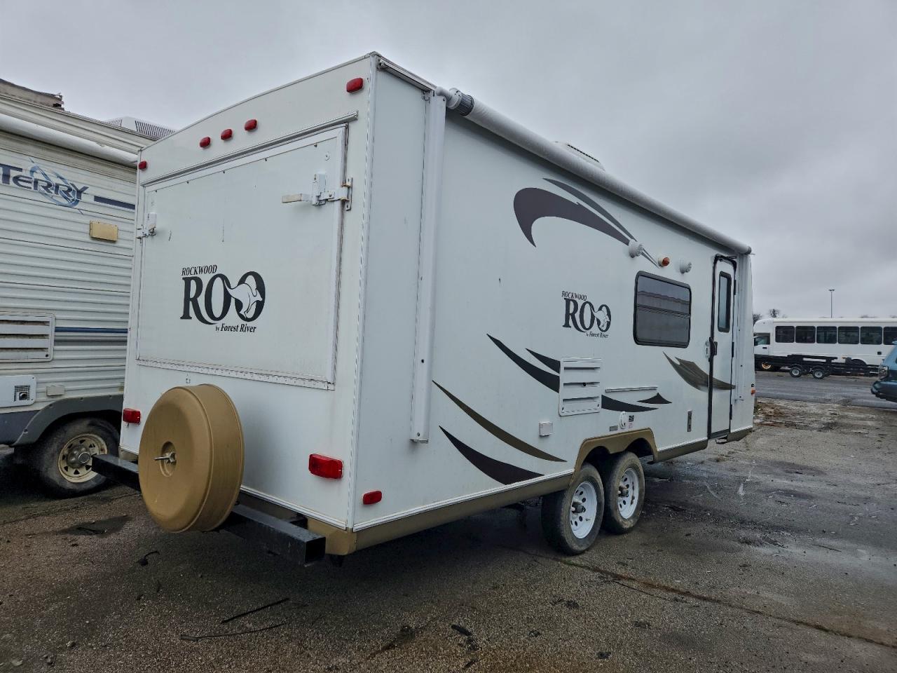 Lot #3316015769 2012 ROCKWOOD MINI LITE