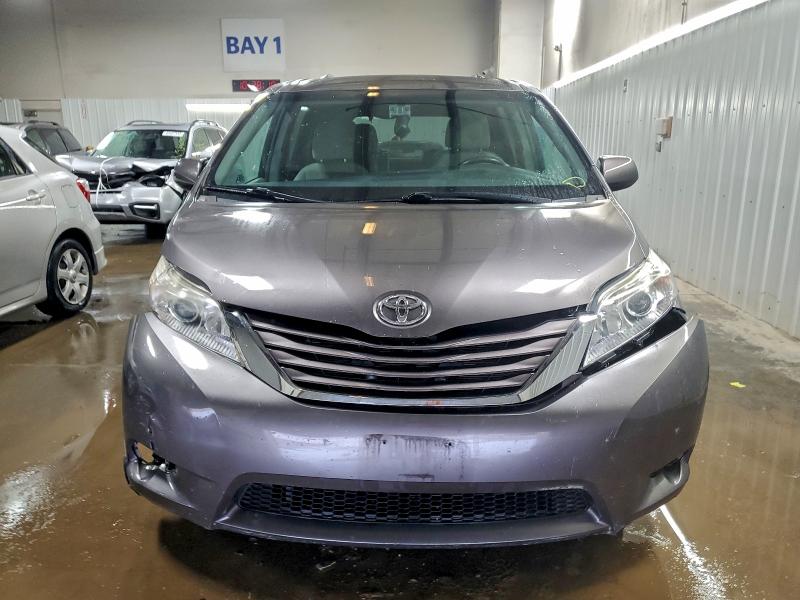 2015 TOYOTA SIENNA LE #3294421491