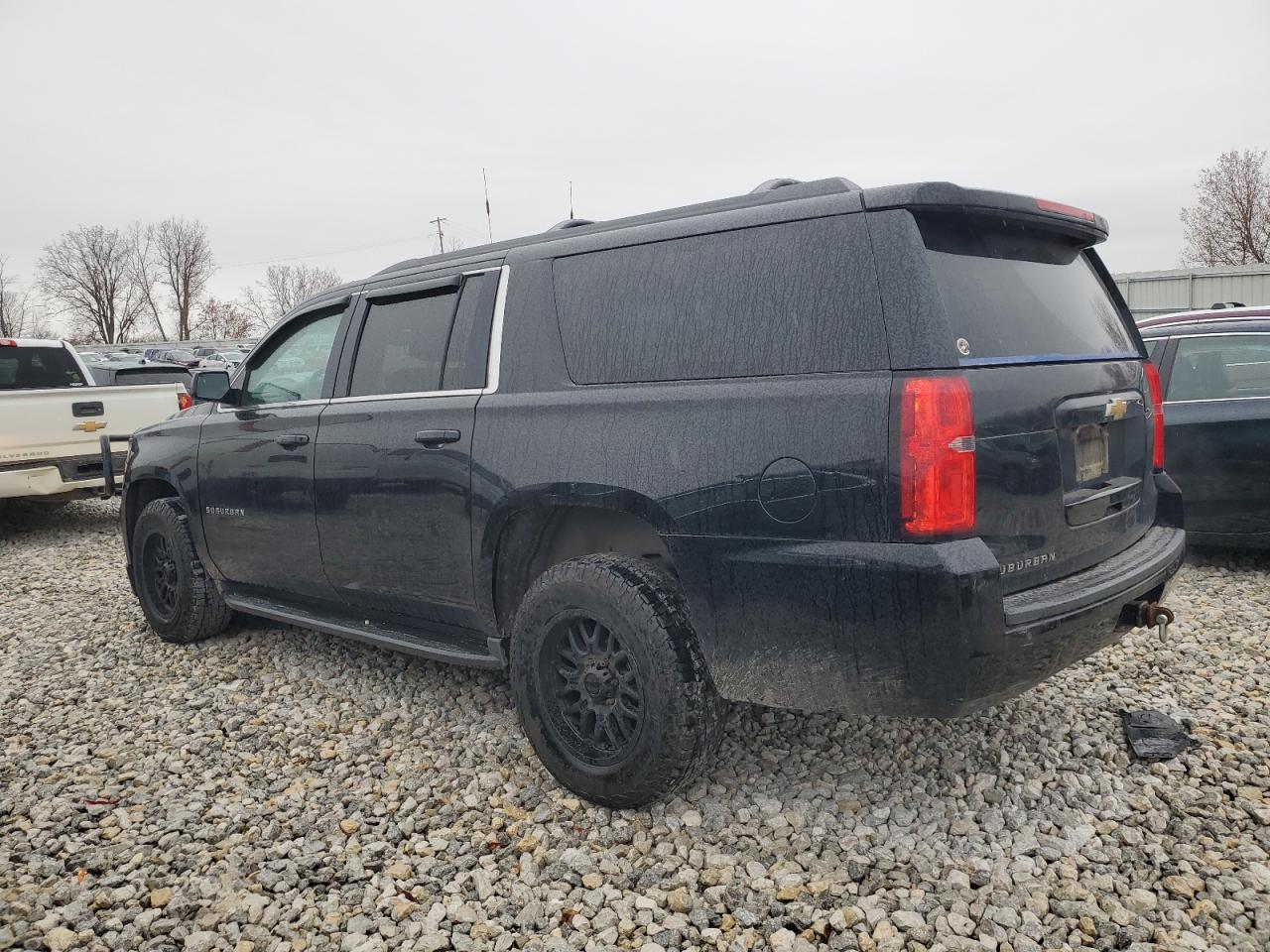 CHEVROLET SUBURBAN K1500 LS