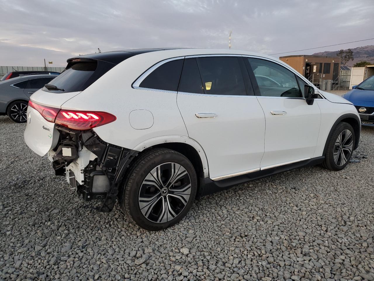 MERCEDES-BENZ EQE SUV 350 4MATIC