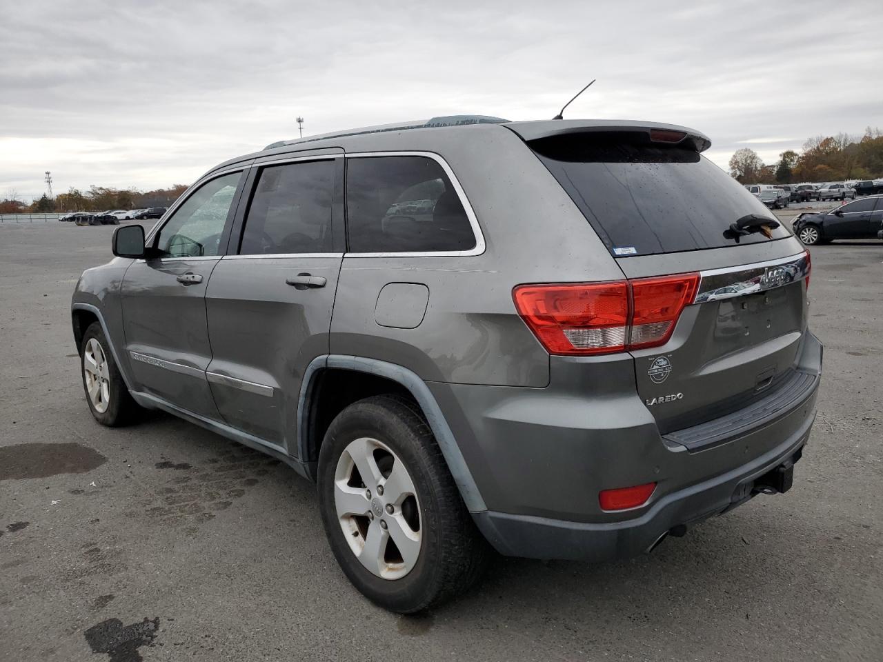 JEEP GRAND CHEROKEE LAREDO