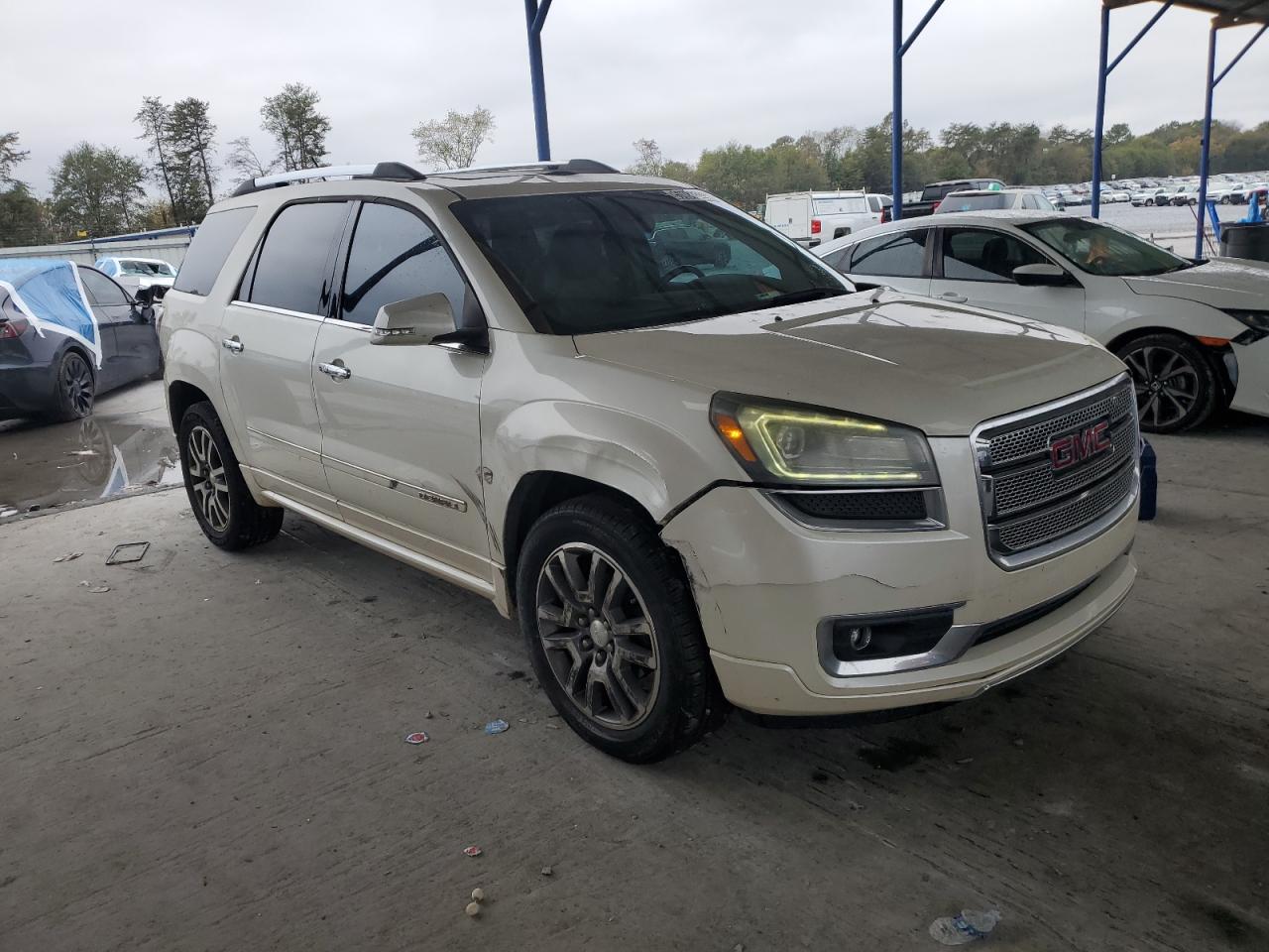 GMC ACADIA DENALI