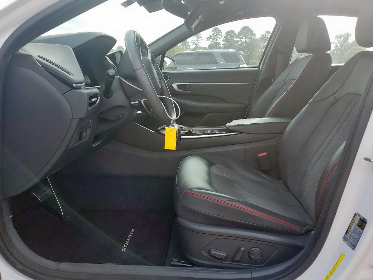 HYUNDAI SONATA SEL PLUS