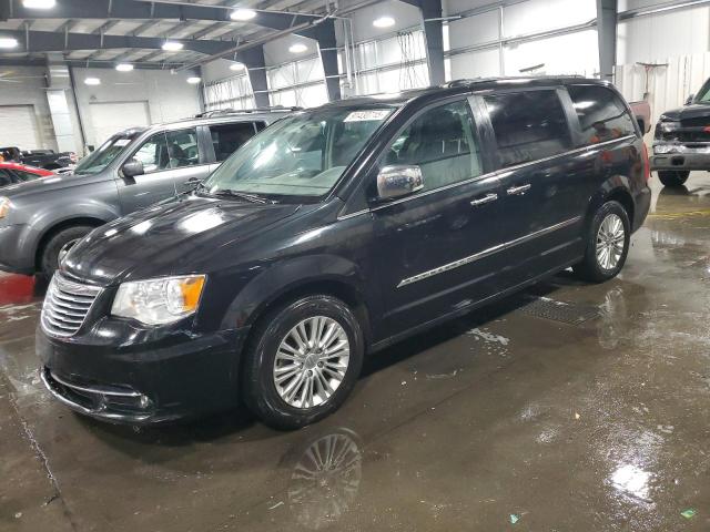 Global Auto Auctions: 2015 CHRYSLER TOWN & COU