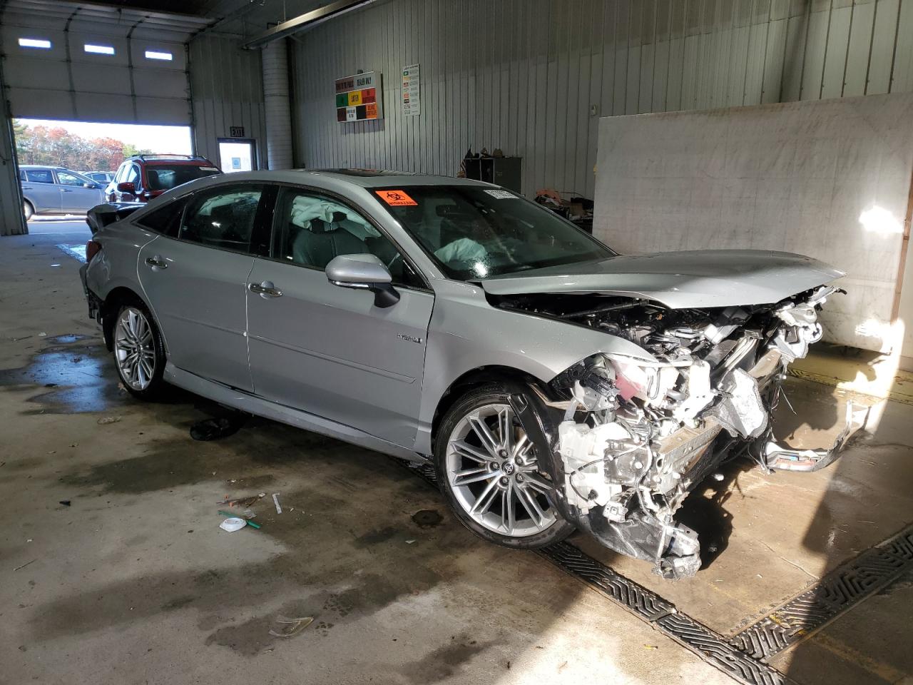 TOYOTA AVALON LIMITED