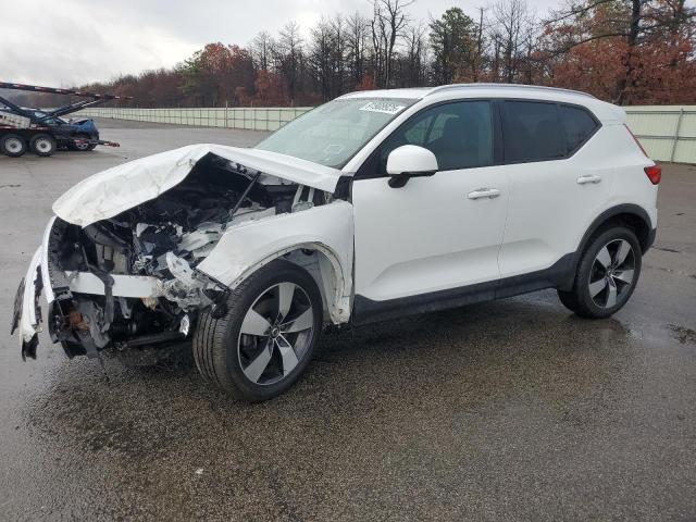 2019 VOLVO XC40 T5 MO #3311624249