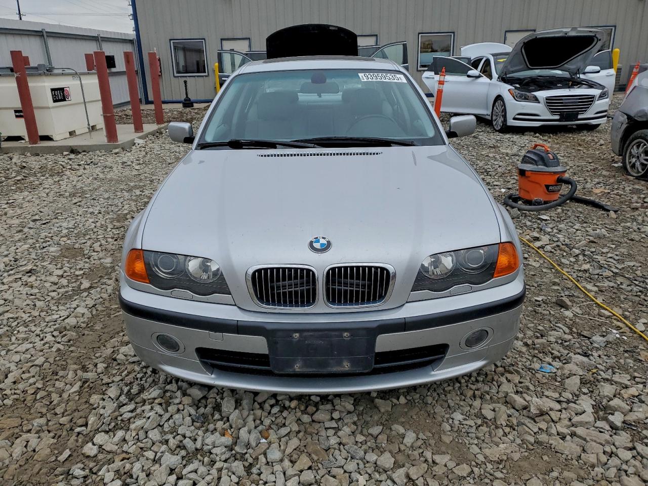 Lot #3307678087 2001 BMW 330 I
