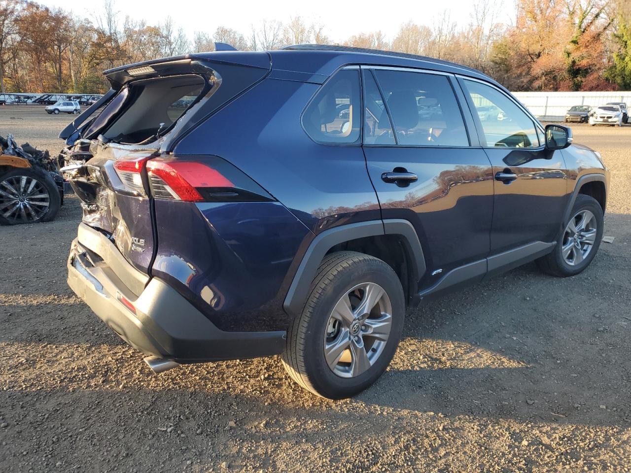 TOYOTA RAV4 XLE