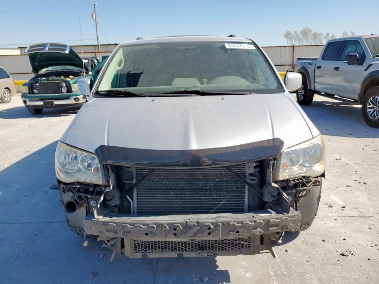 CHRYSLER TOWN & COUNTRY TOURING