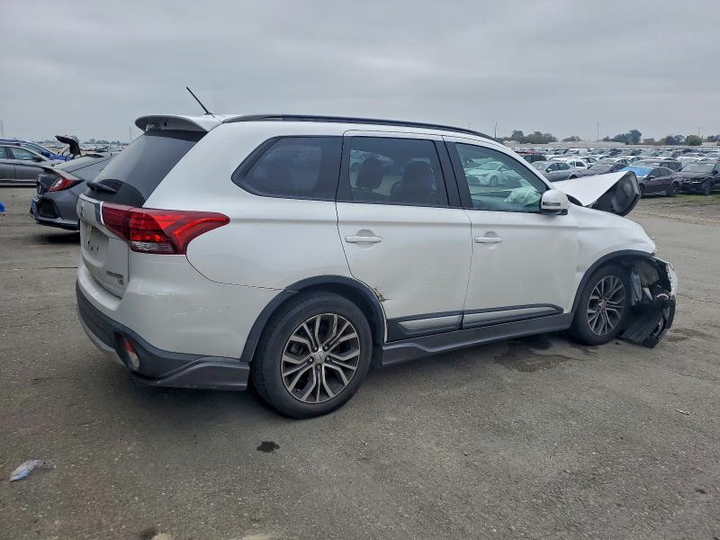 2016 MITSUBISHI OUTLANDER #3303860789
