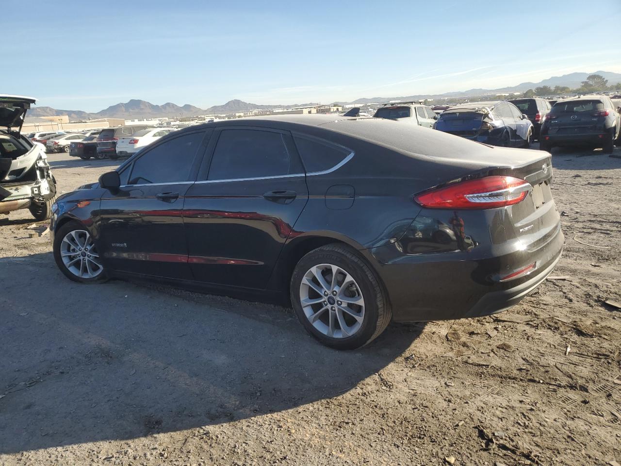 FORD FUSION SE