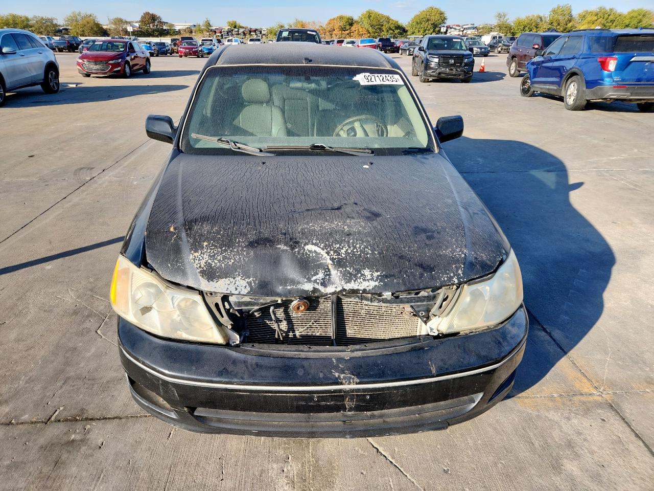 Lot #3303868707 2002 TOYOTA AVALON XL