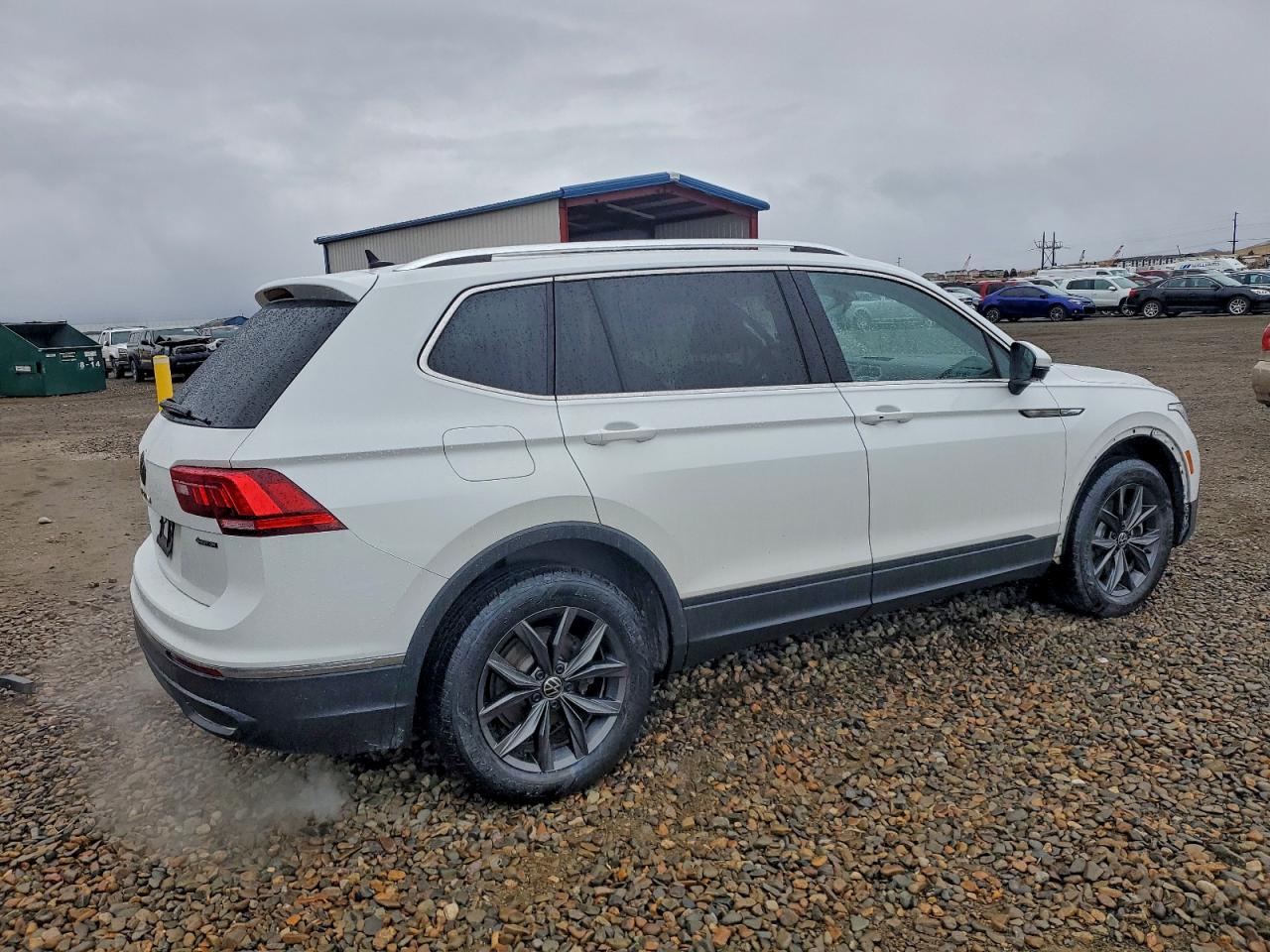 VOLKSWAGEN TIGUAN SE