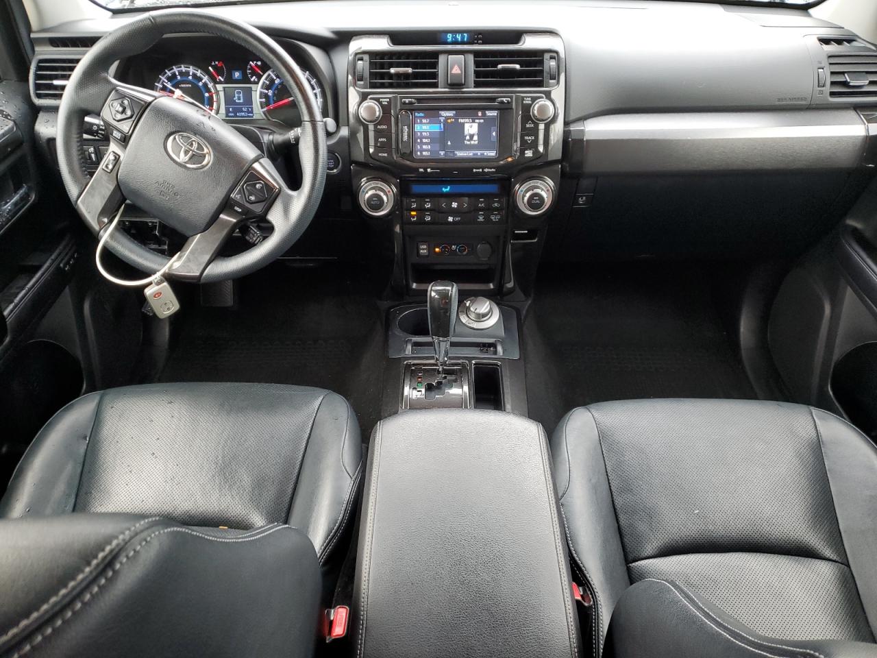 TOYOTA 4RUNNER SR5/SR5 PREMIUM