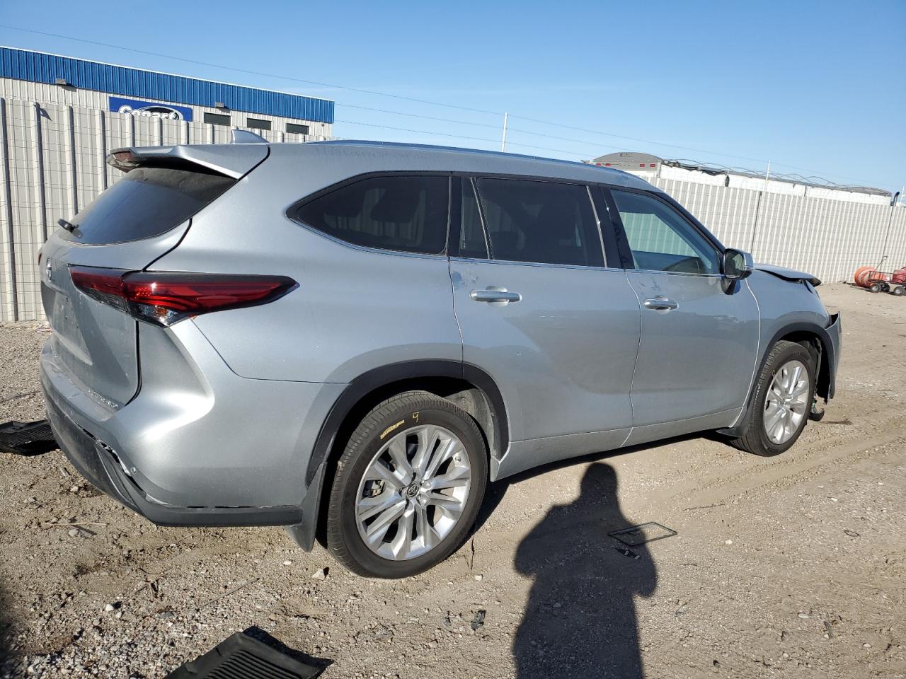 TOYOTA HIGHLANDER LIMITED