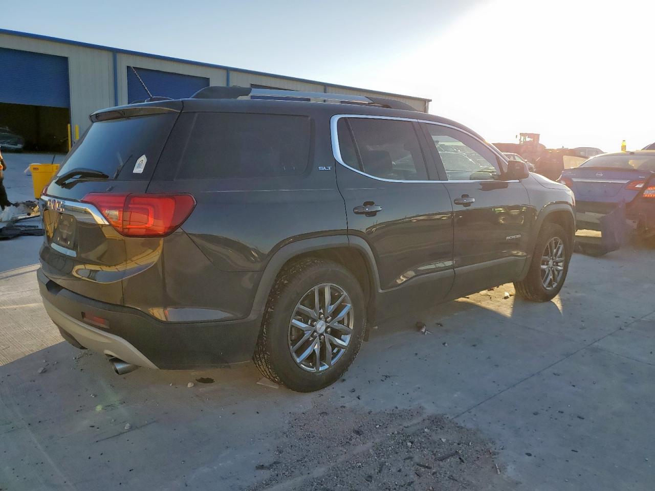 GMC ACADIA SLT-1
