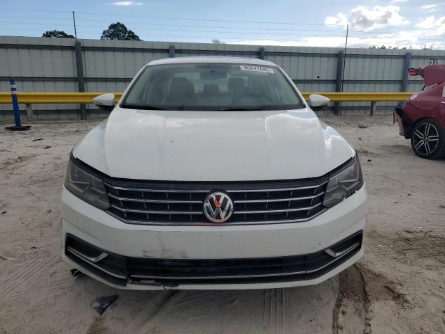 2018 VOLKSWAGEN PASSAT SE #3302843899