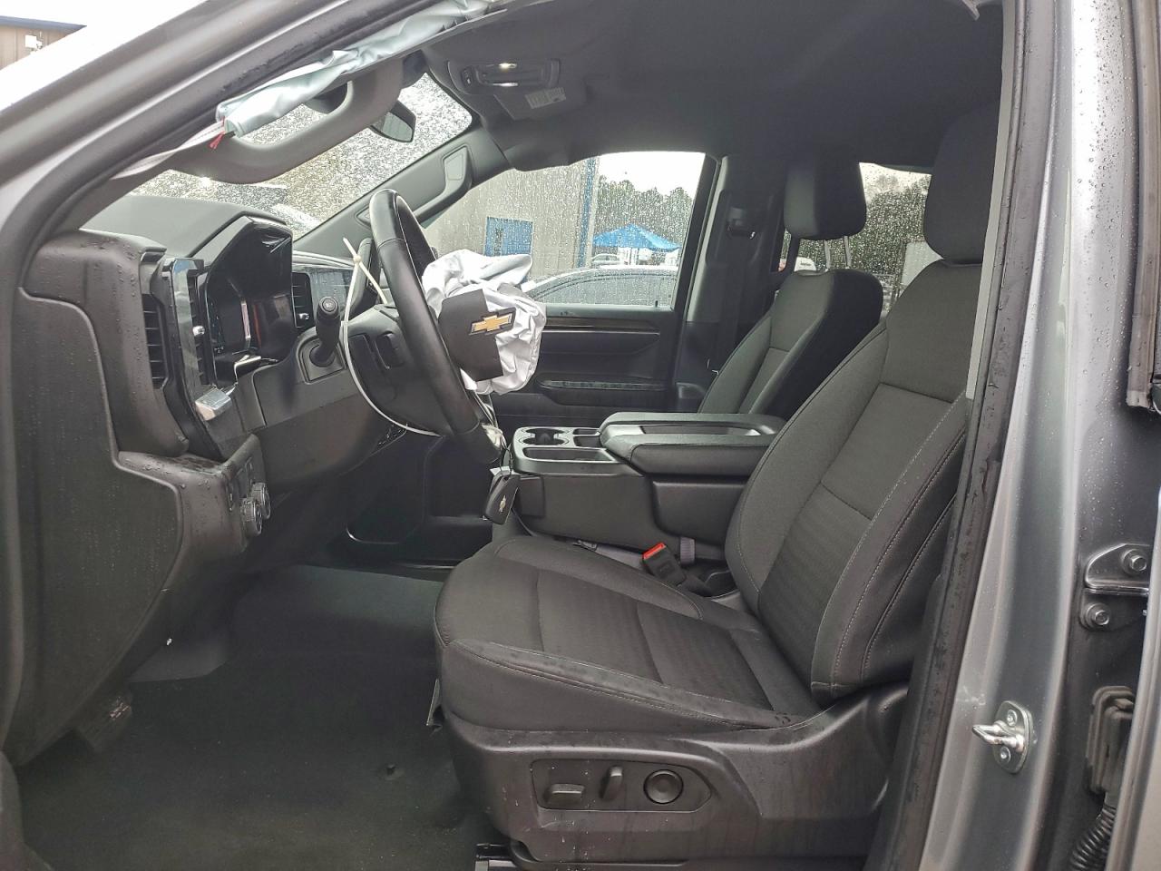 CHEVROLET SILVERADO C1500 LT