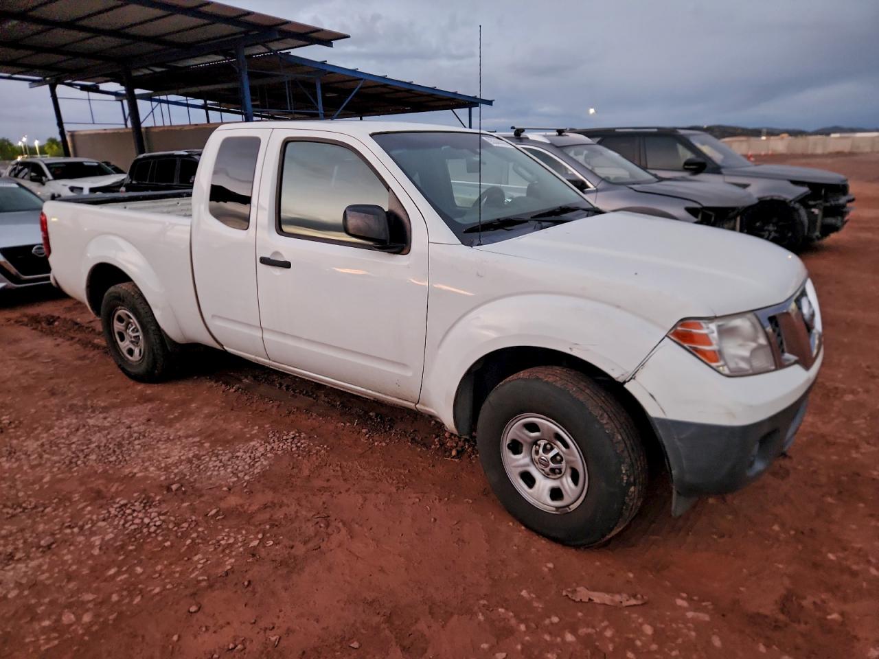 NISSAN FRONTIER S