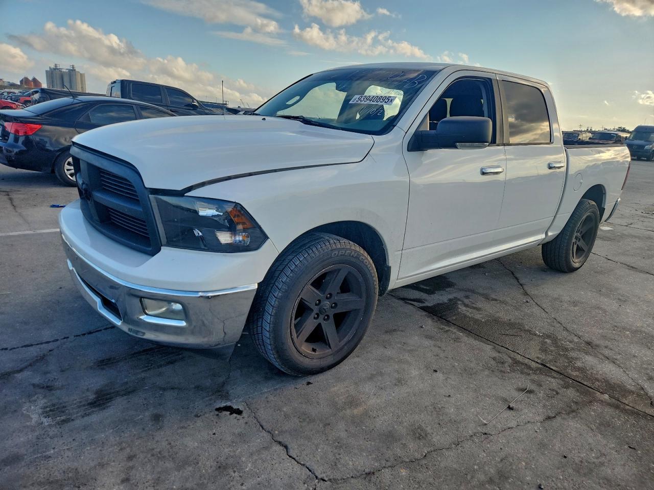 DODGE RAM 1500 SLT