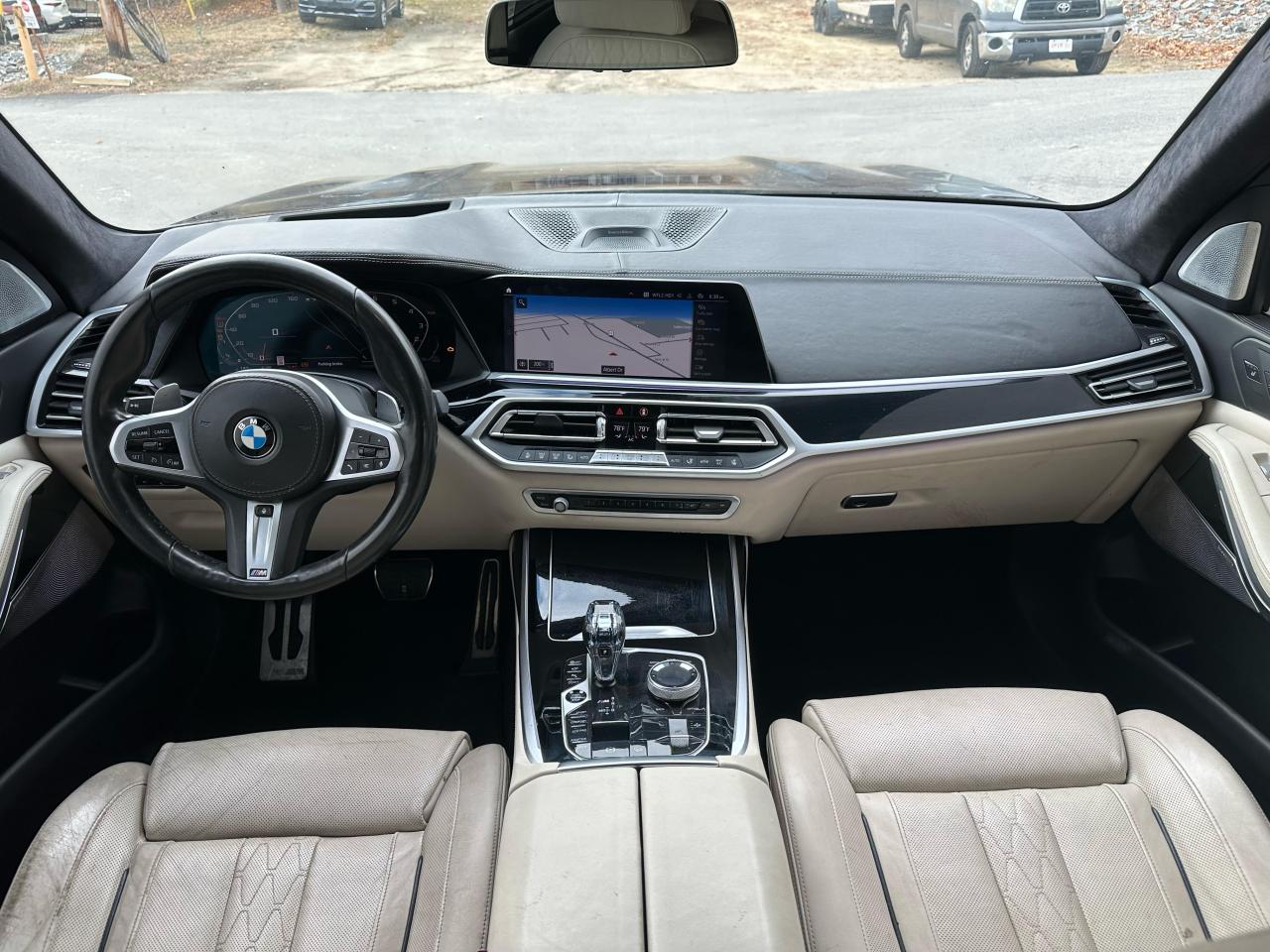 BMW X7 M50I