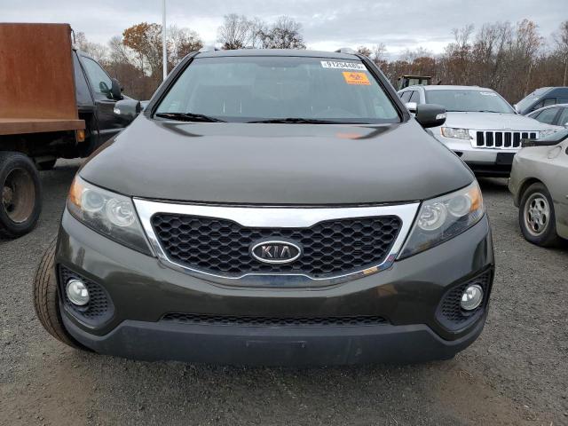 2013 KIA SORENTO LX - 5XYKTDA68DG318426