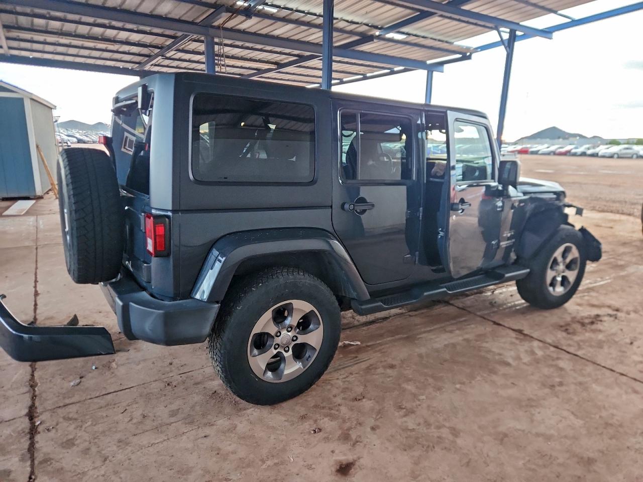 JEEP WRANGLER SAHARA