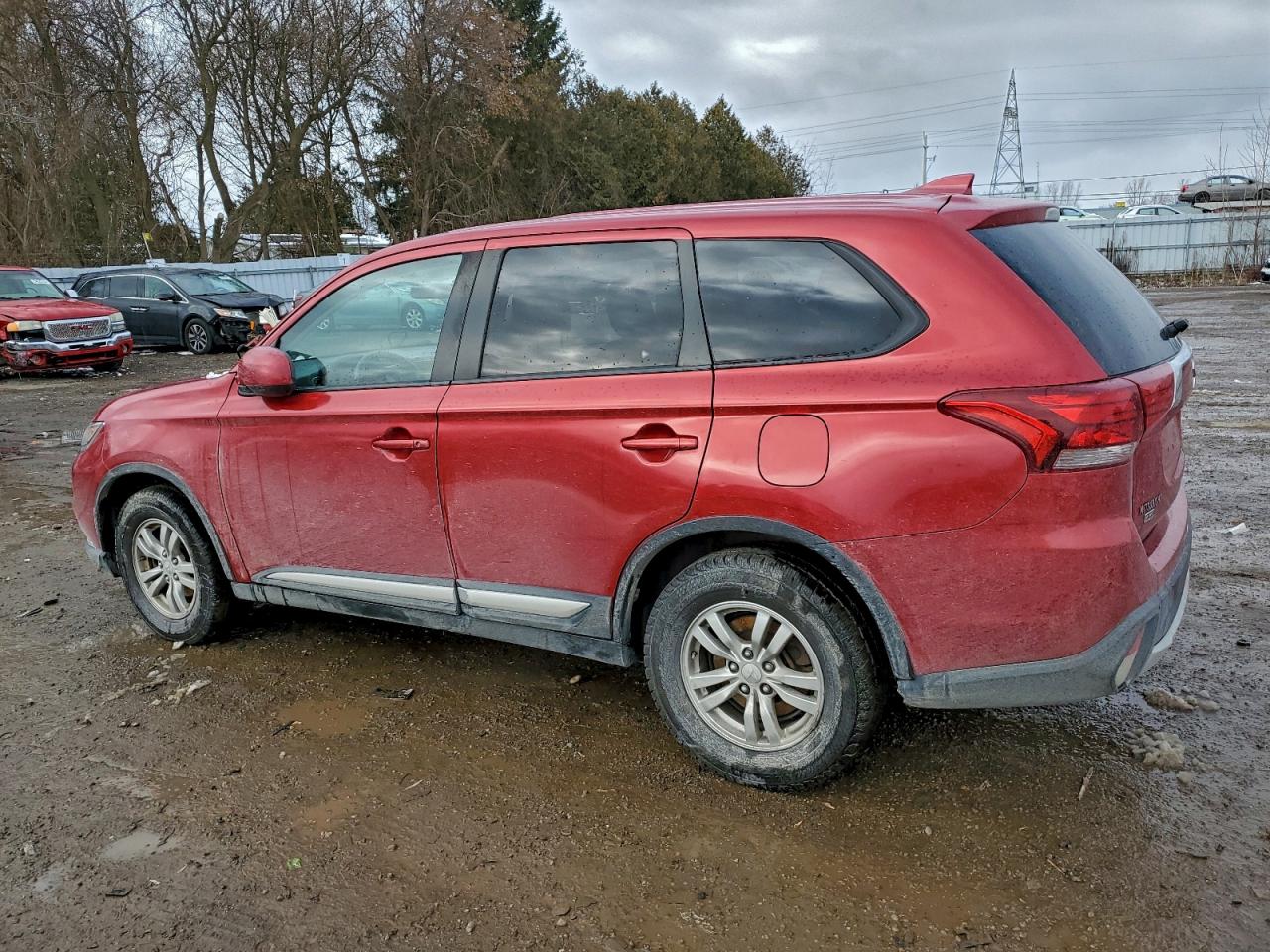 MITSUBISHI OUTLANDER ES