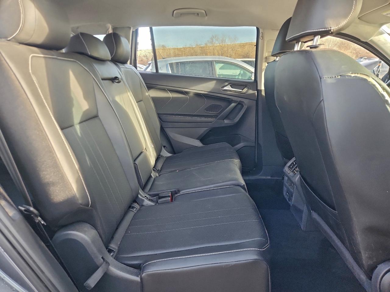 VOLKSWAGEN TIGUAN SE