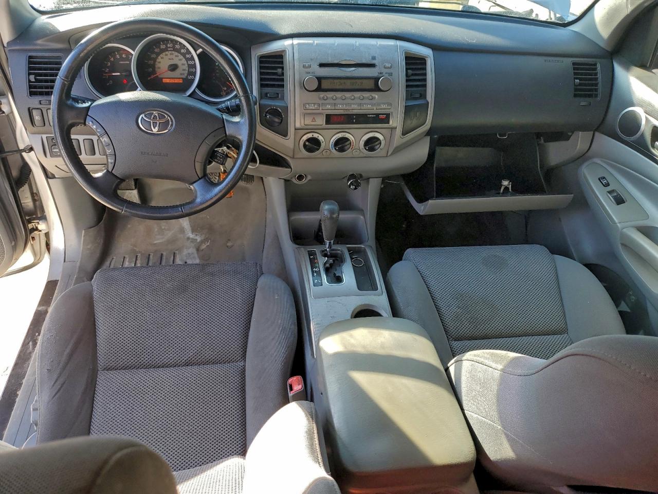 Lot #3302707000 2006 TOYOTA TACOMA DOU