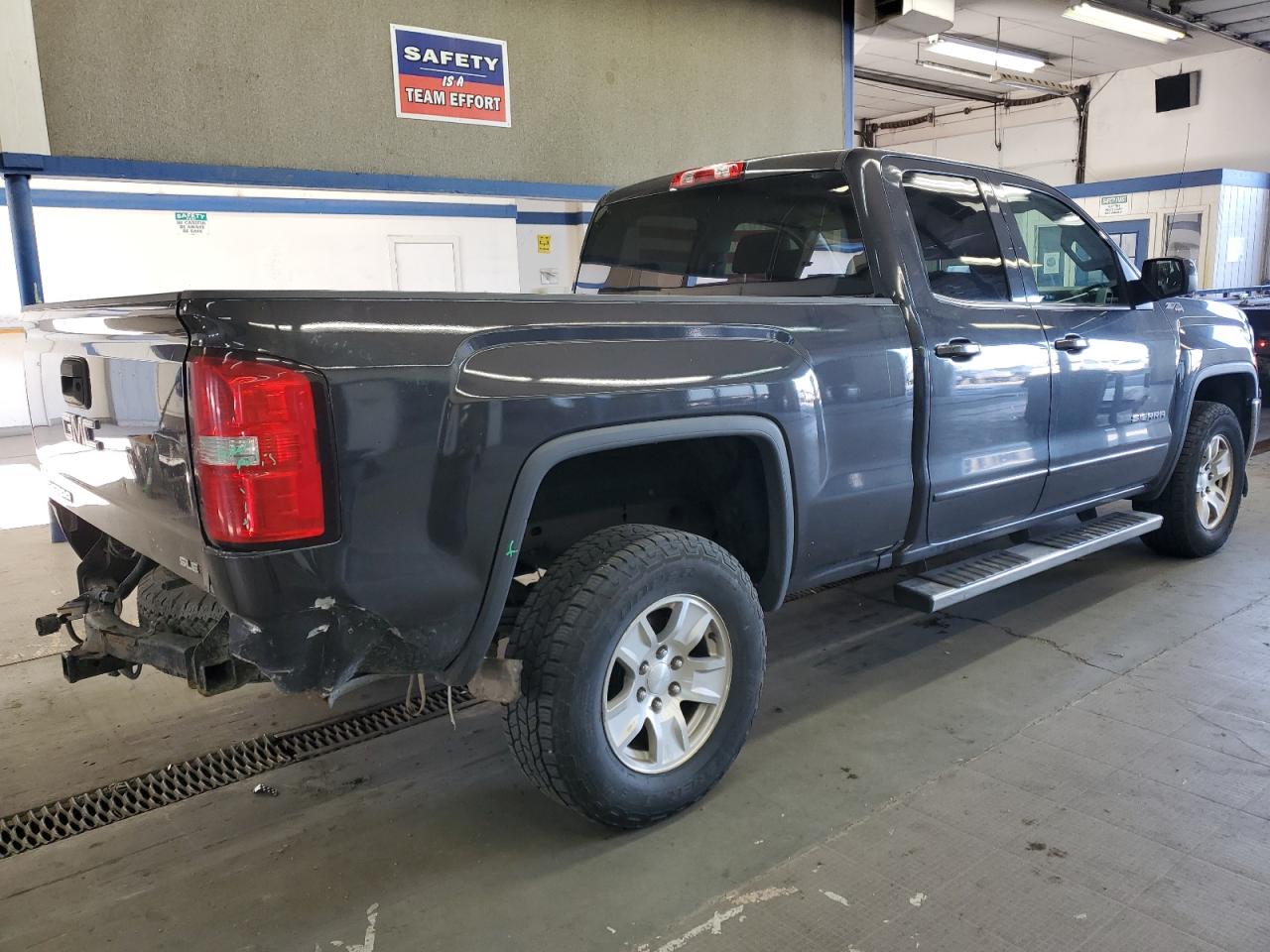 GMC SIERRA K1500 SLE