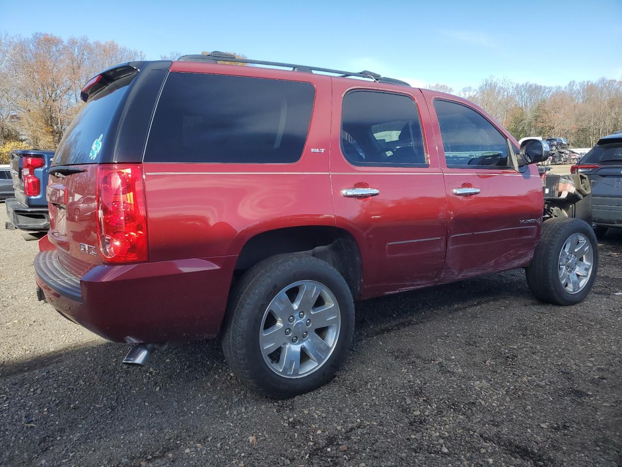 GMC YUKON SLT