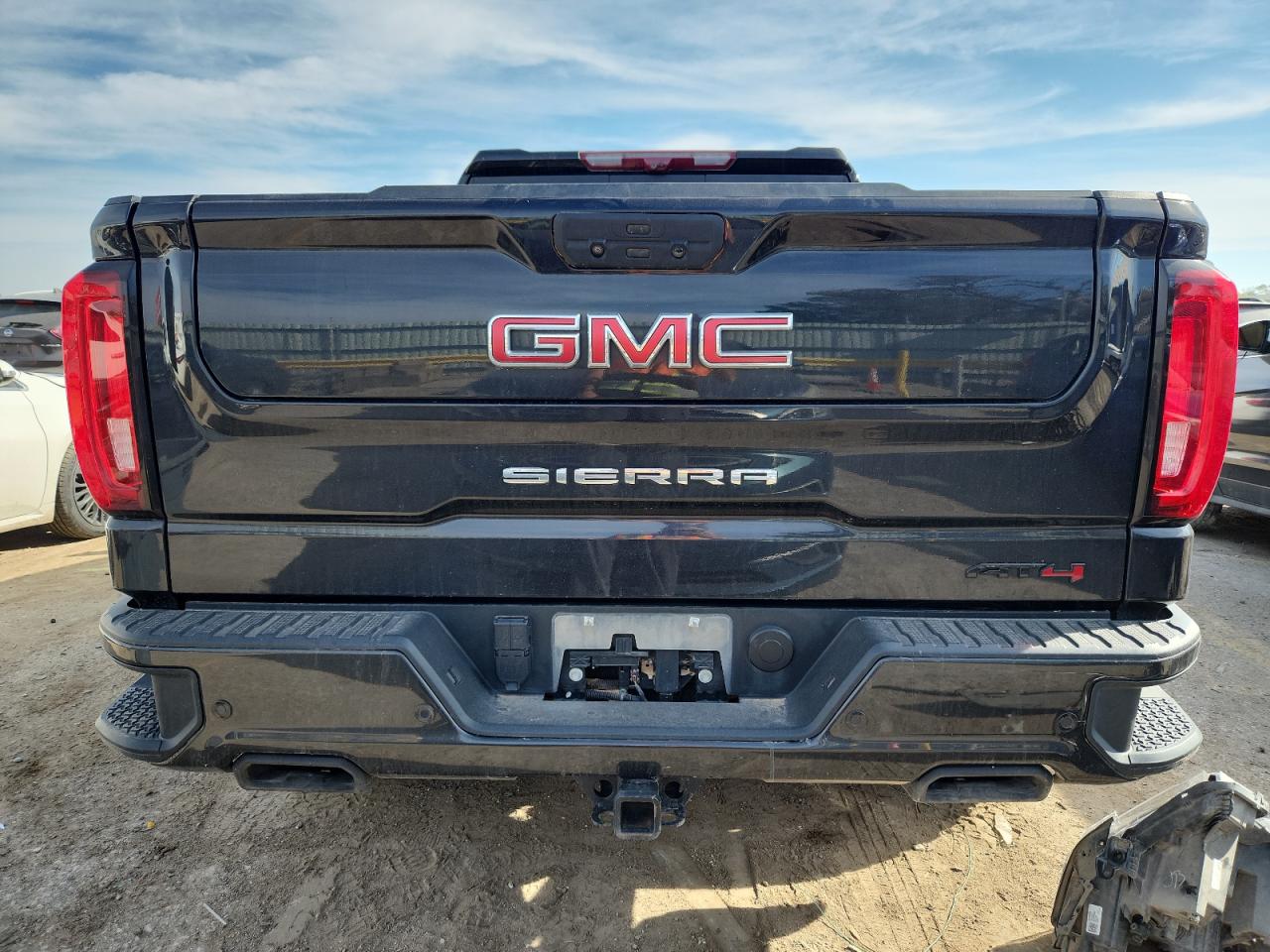 GMC SIERRA K1500 AT4