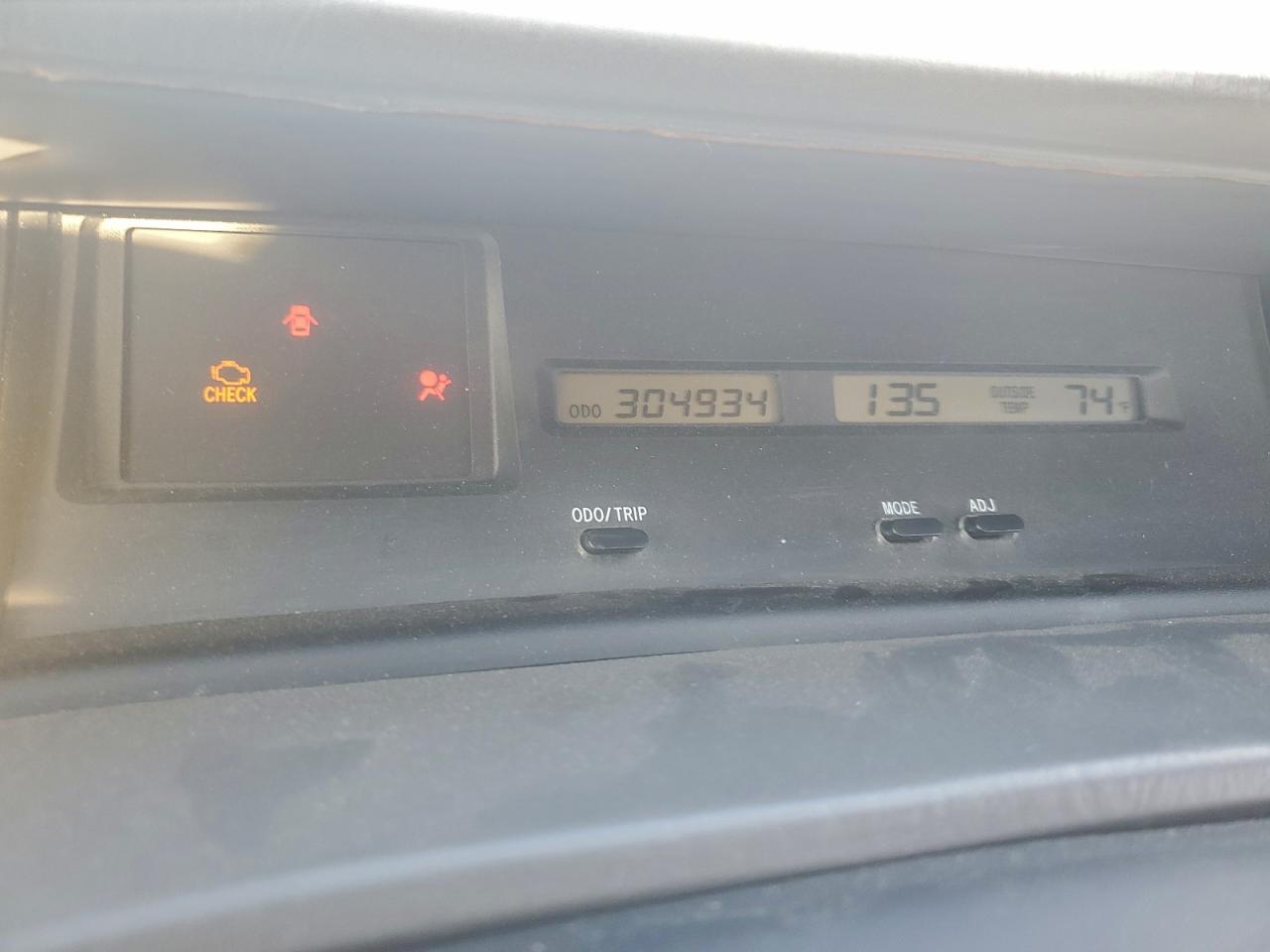 Lot #3298143302 2003 TOYOTA AVALON XL