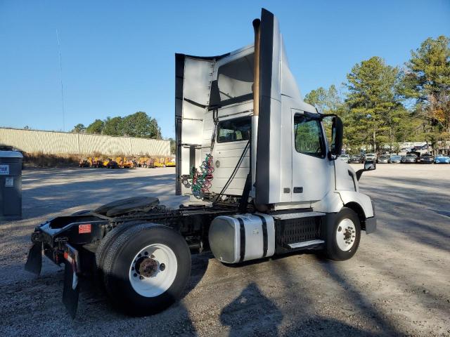 2017 VOLVO VN VNL #3294380112