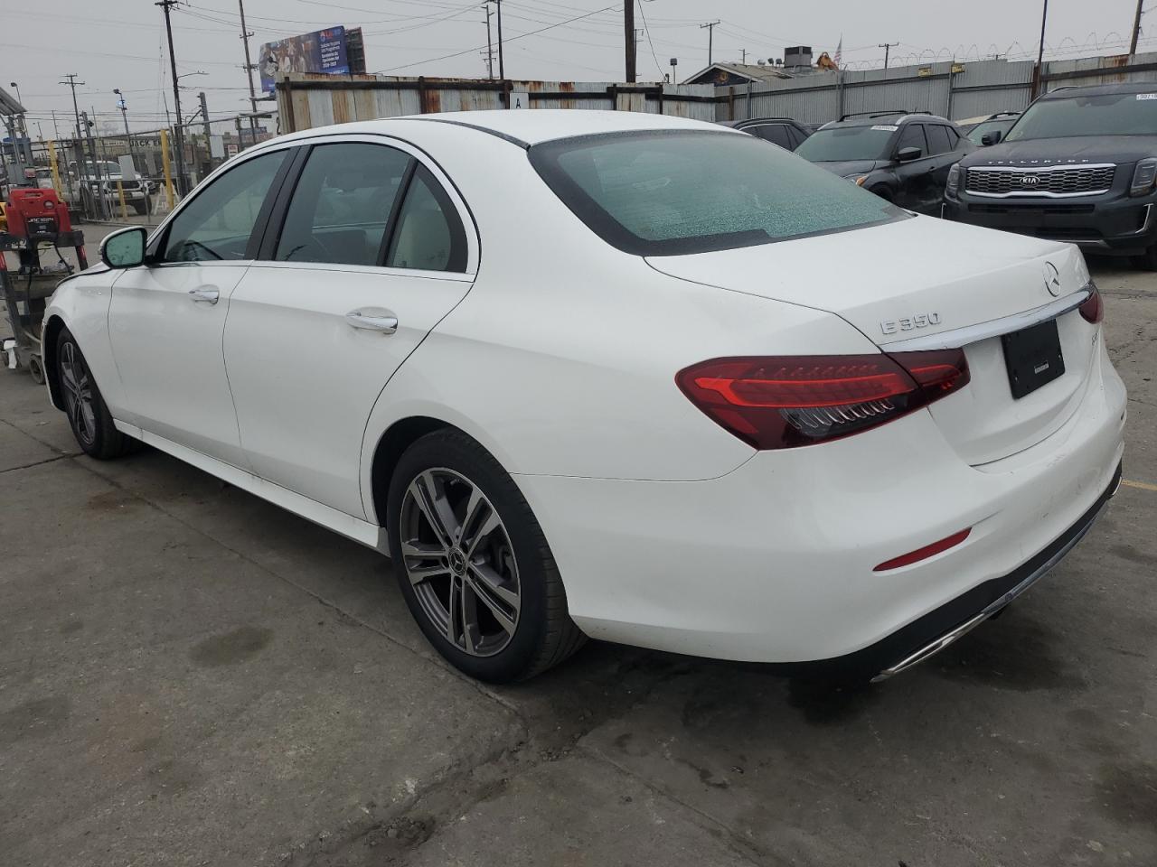 MERCEDES-BENZ E-CLASS 350