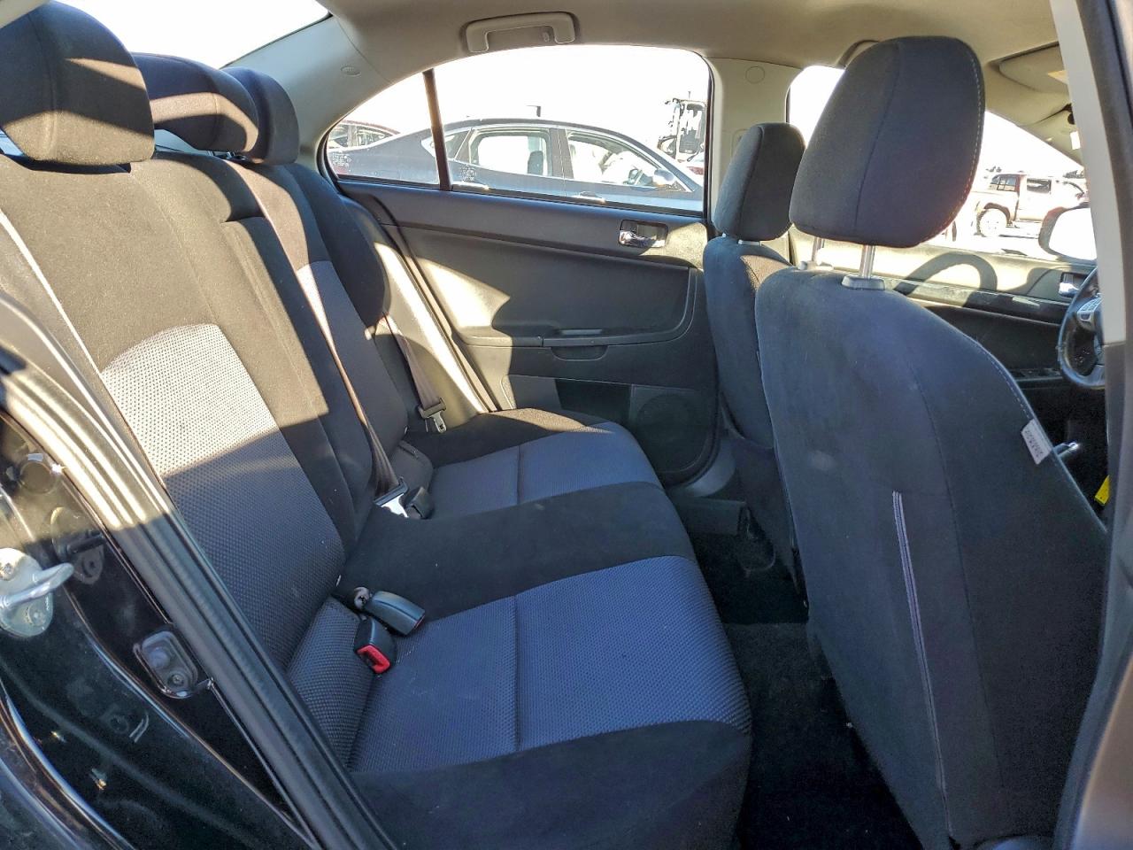 MITSUBISHI LANCER GT