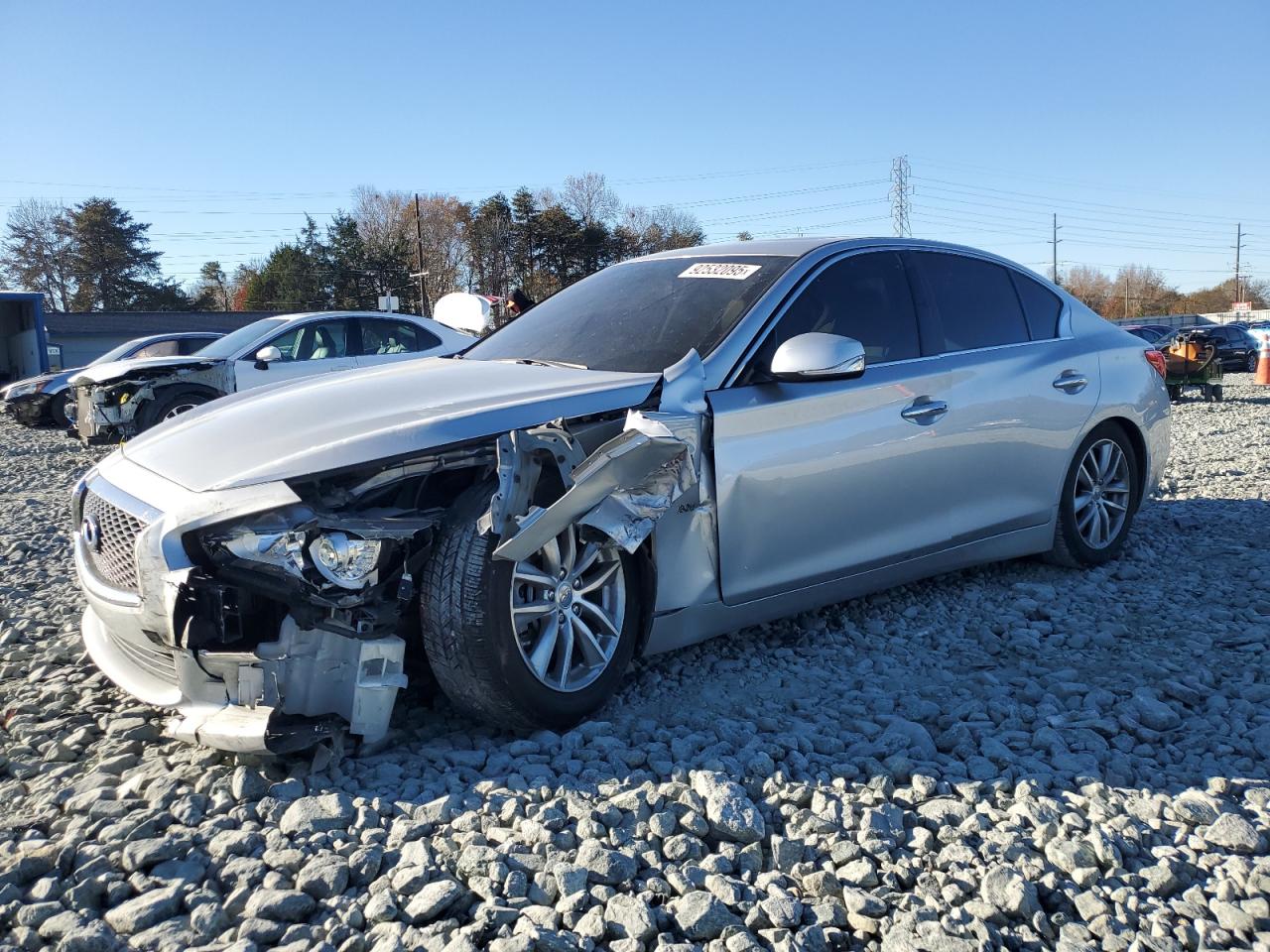 INFINITI Q50 PREMIUM