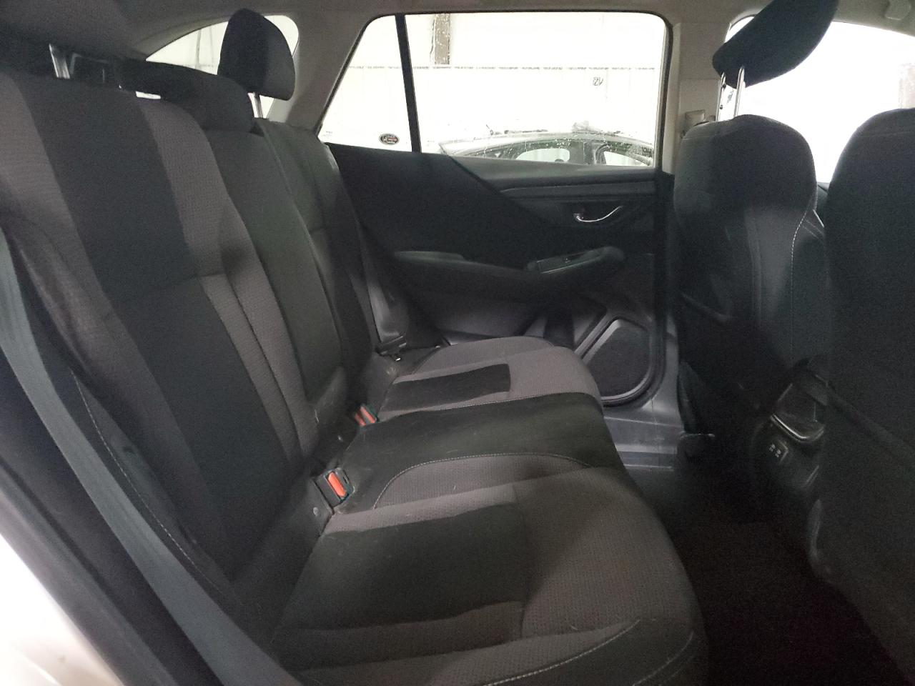 SUBARU OUTBACK PREMIUM