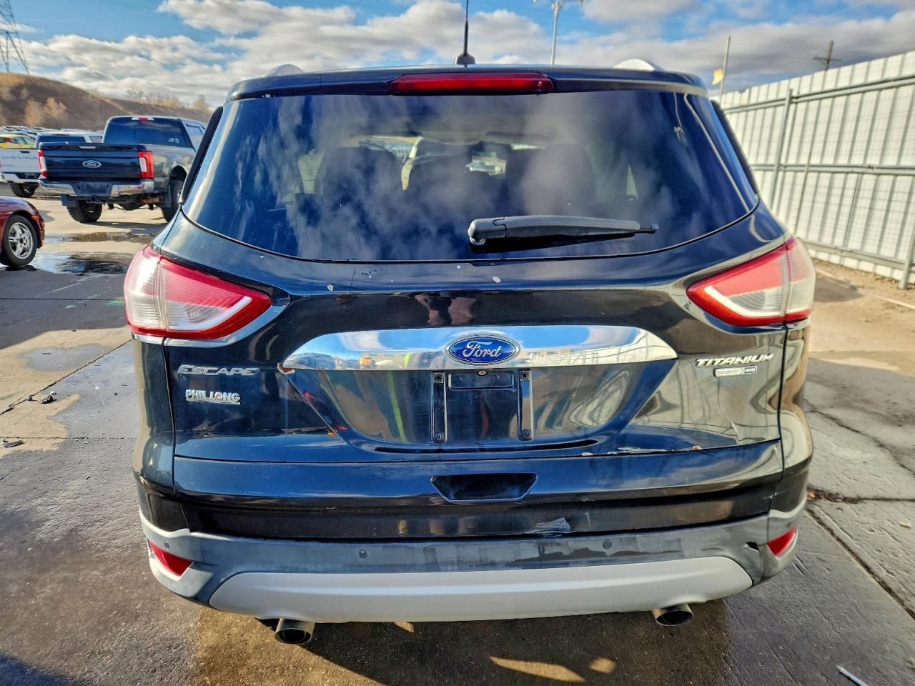 FORD ESCAPE TITANIUM