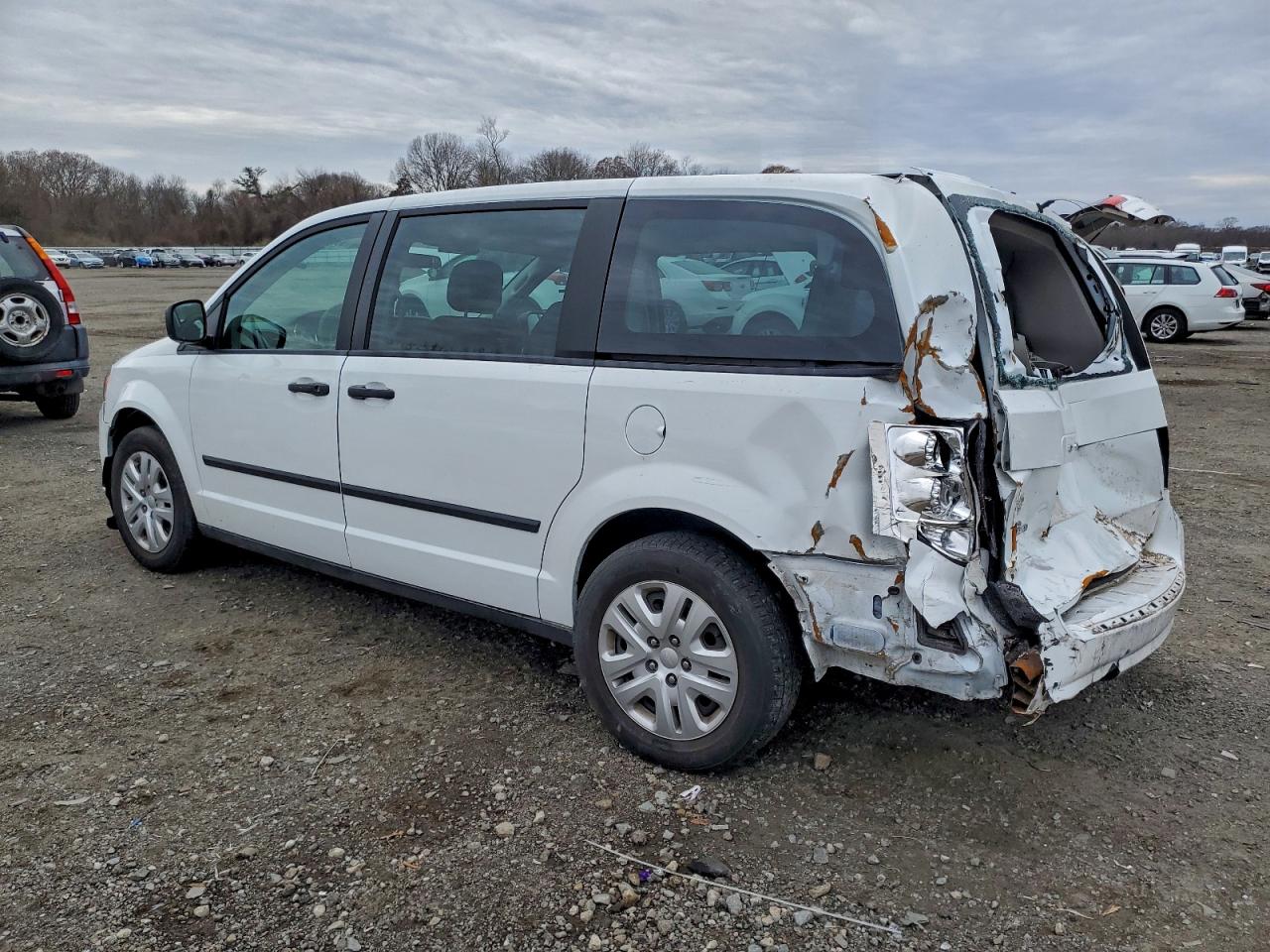 Lot #3317830241 2015 DODGE GRAND CARA