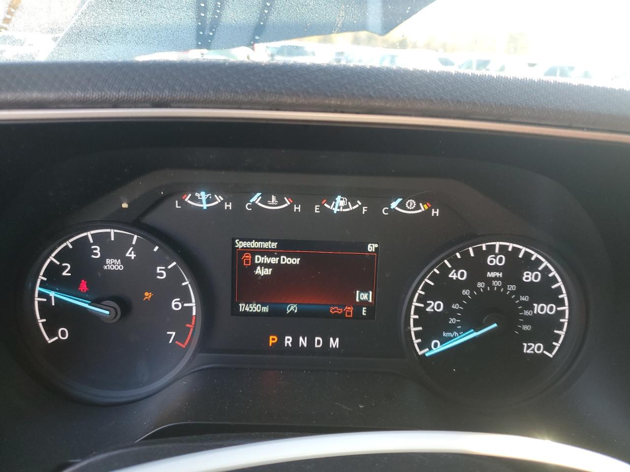 FORD F-150 SUPER CAB